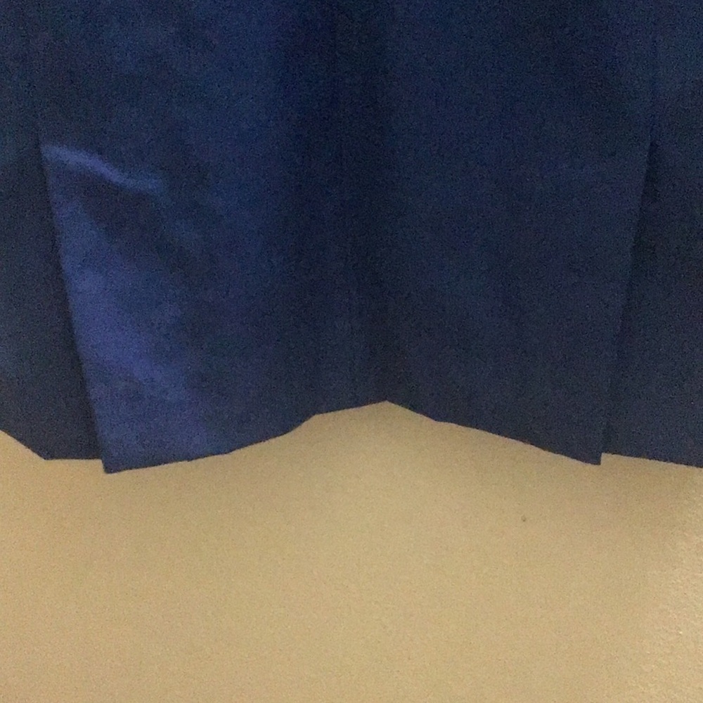 Dress - Picture 6 of 6